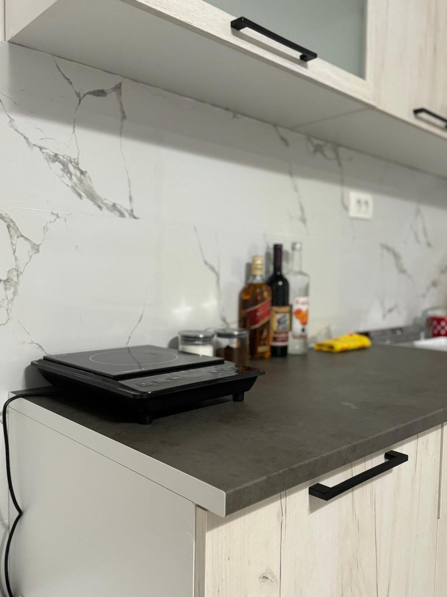 Apartment Airport Dd Mitrovici  Экстерьер фото